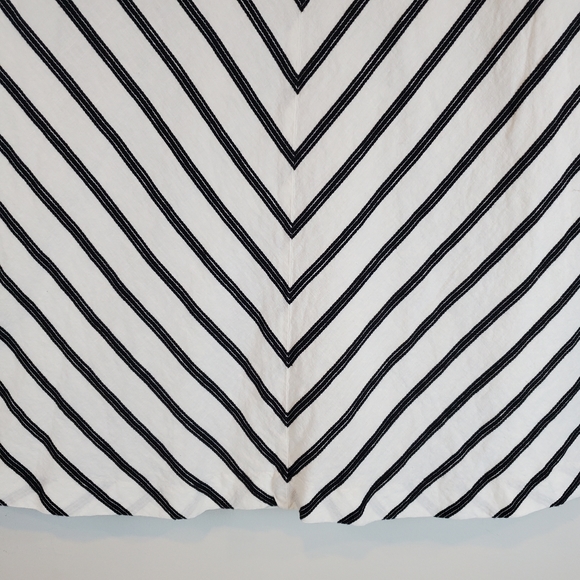Talbots White Black Chevron Striped Linen A Line Skirt Size 12 Womens Office - Picture 5 of 9